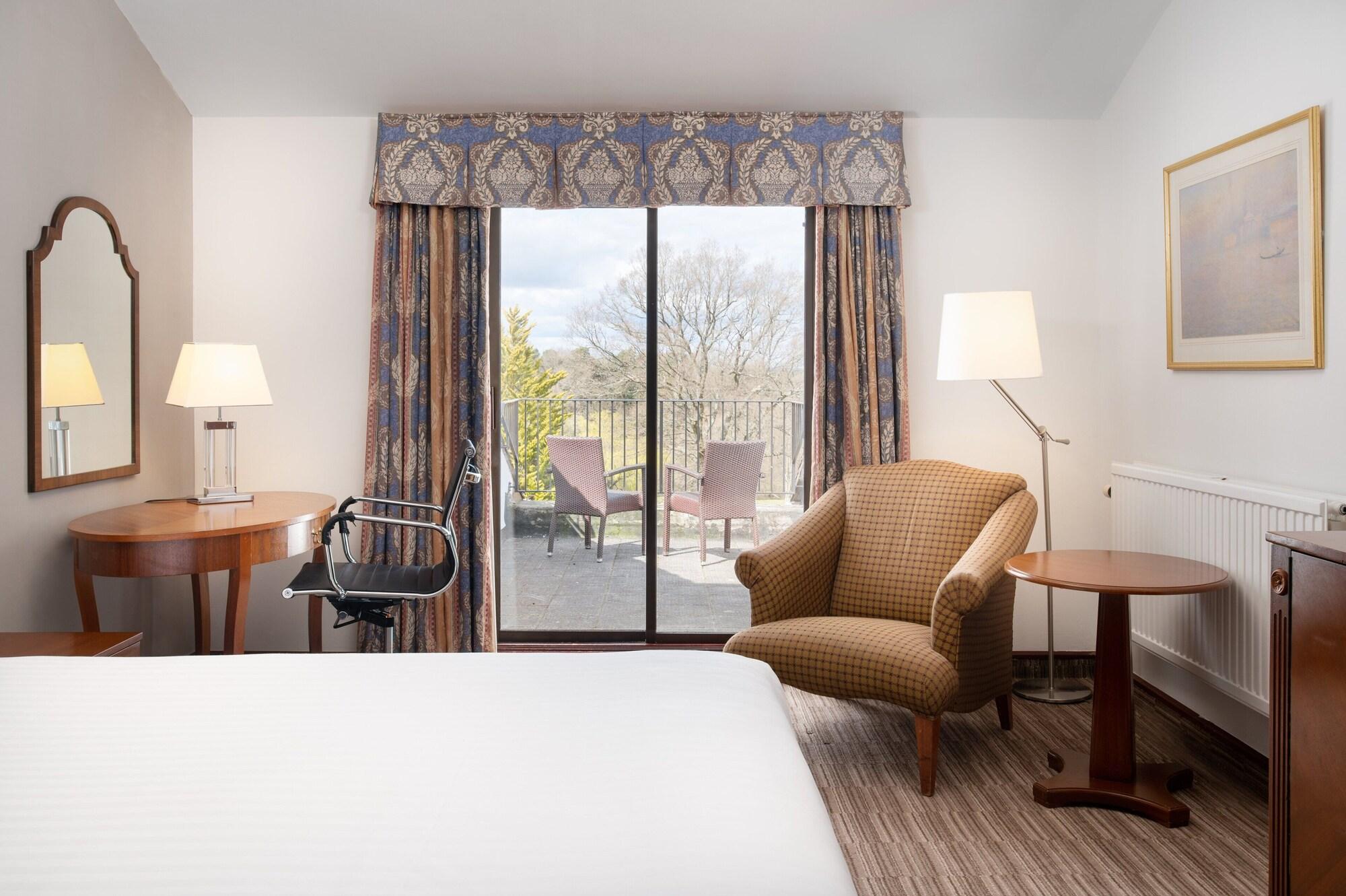 Copthorne Effingham Gatwick Hotel Екстериор снимка
